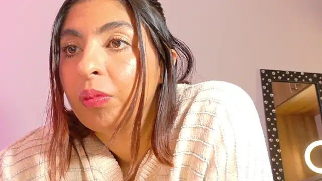 im anna  online show from November 14, 4:07 pm