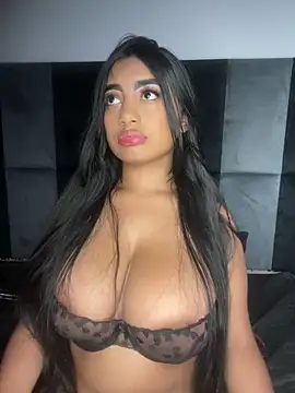 Karla thompson   online show from October 10, 9:52 pm