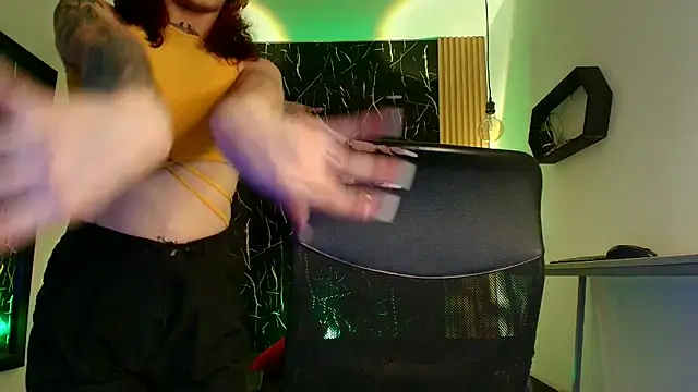 Bella salvatore online show from April 21, 8:49 pm