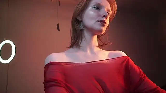 ginger hugs online show from November 17, 10:21 pm