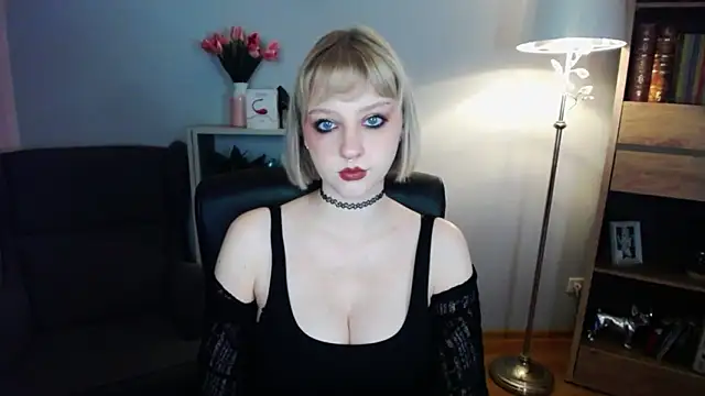 Snapshot of MadelineLust chatting on September 28, 1:27 pm MadelineLust online show from September 28, 1:27 pm