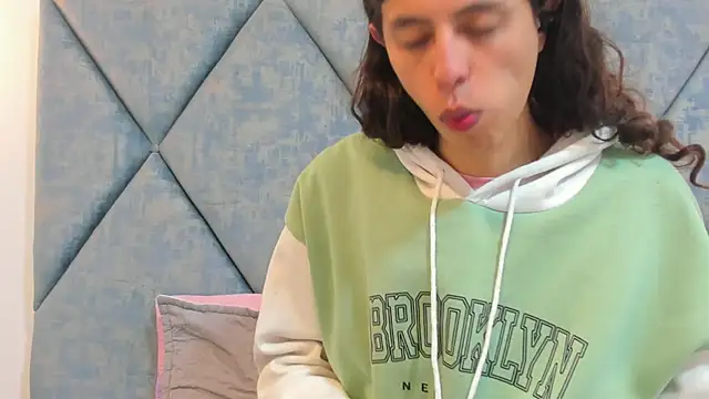 FreyaMoller online show from June 16, 7:26 pm