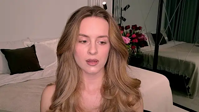 RozzitaBedberry online show from March 11, 1:25 pm