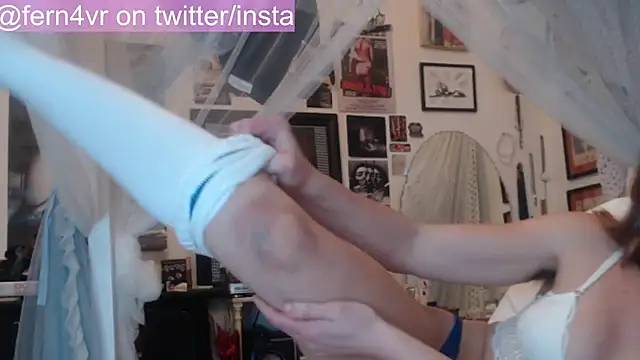 fern4ever online show from February 23, 3:18 am