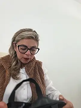 Cata Office-12 online show from October 29, 1:15 pm