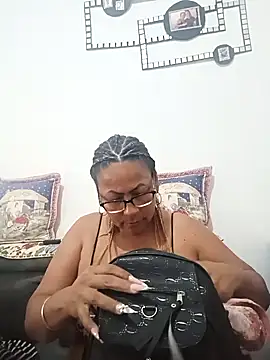 Afroditabichota online show from November 28, 12:13 am