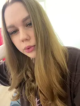 Marylallka5 online show from March 11, 10:41 am