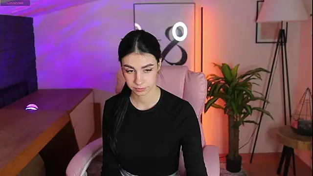 Dina Foxxx online show from October 13, 7:38 pm