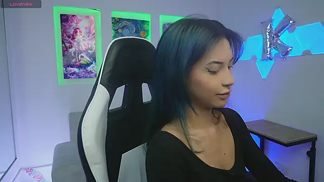 KayraOwen online show from November 26, 12:28 pm