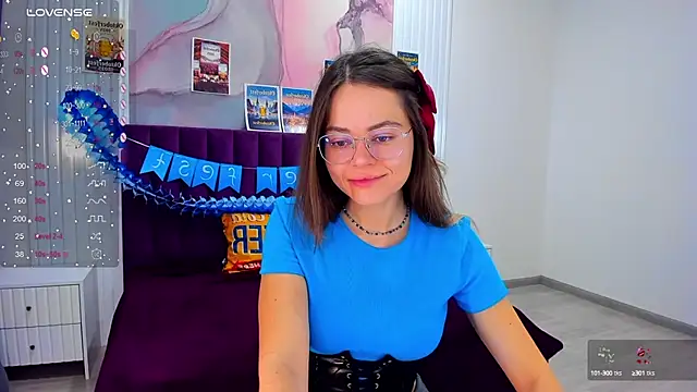 Snapshot of Kelly_Cuutie chatting on September 25, 12:43 am Kelly Cuutie online show from September 25, 12:43 am