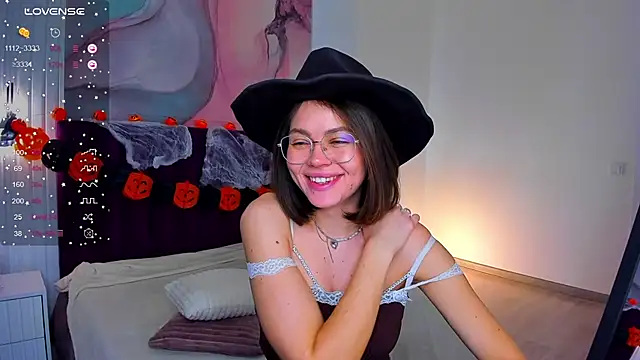 Kelly Cuutie online show from October 30, 3:09 am