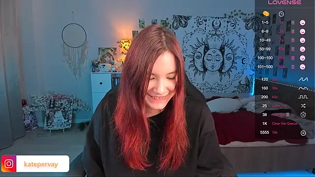 Snapshot of callmekatesmith chatting on October 13, 7:49 pm callmekatesmith online show from October 13, 7:49 pm