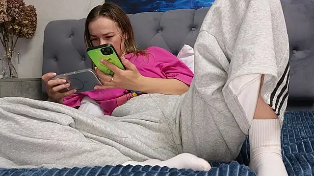 Strip-Lady online show from February 24, 5:33 pm