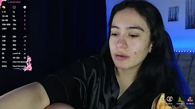 ZaraDames  online show from December 18, 4:28 am