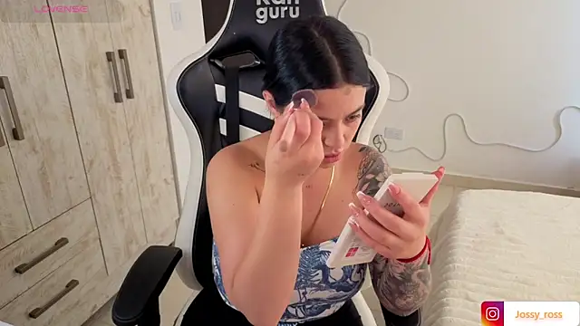 Victoryyy  online show from February 20, 6:42 pm