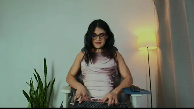 vitta alfayed online show from November 29, 11:09 pm