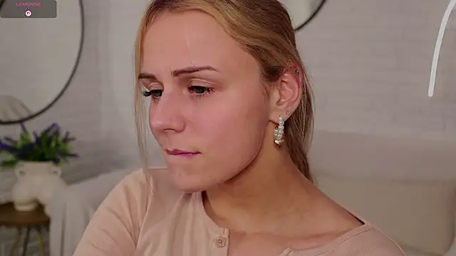 Wendy D0ll online show from October 3, 9:53 pm