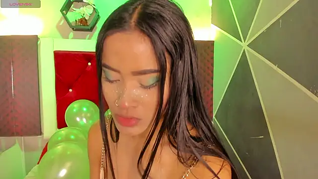 Karoll014 online show from March 17, 12:53 pm