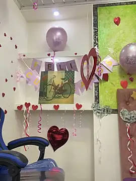  luna torres online show from February 19, 4:56 am