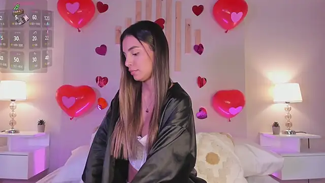 VictoriaNoah  online show from February 16, 7:25 pm