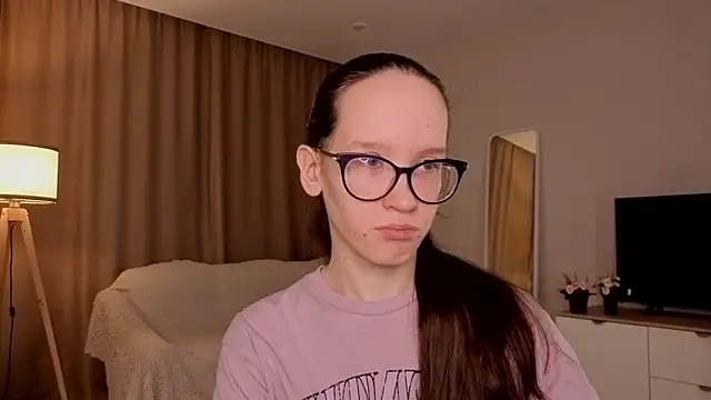 BettyBrowni online show from April 12, 4:21 pm