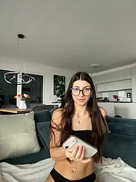 Wildberry  online show from March 29, 8:46 am