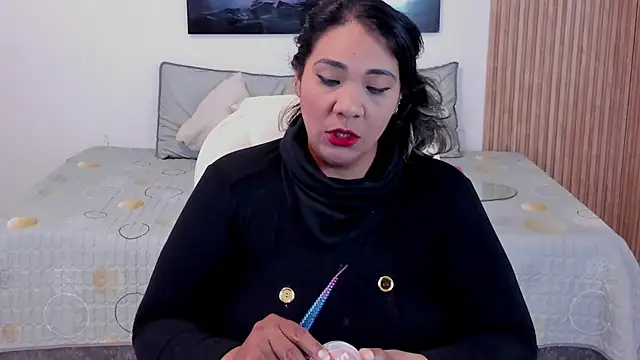  Lakshmi hotx online show from November 17, 7:03 pm