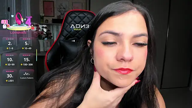 ivyy scott online show from October 25, 11:33 pm