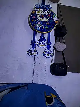 The-quee22 online show from October 24, 9:00 pm