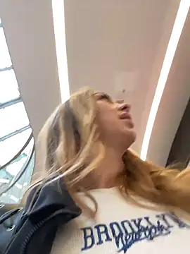 Sweet   Emily online show from October 6, 1:17 pm