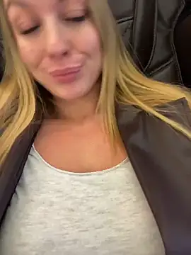 Sweet   Emily online show from November 28, 5:05 pm