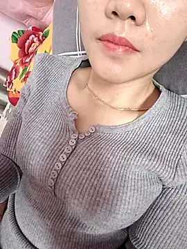 2 sex online show from February 11, 5:09 am