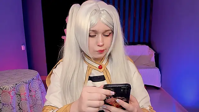 FioraMarmoris online show from January 15, 5:30 pm