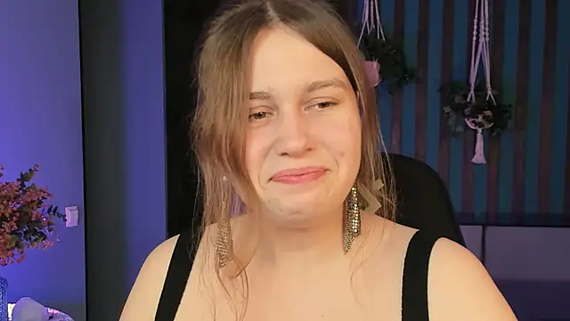 FioraMarmoris online show from October 10, 2:11 pm