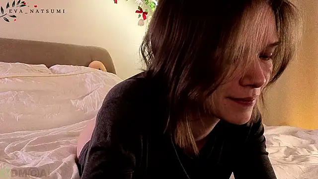 Eva Natsumi online show from March 4, 6:47 pm