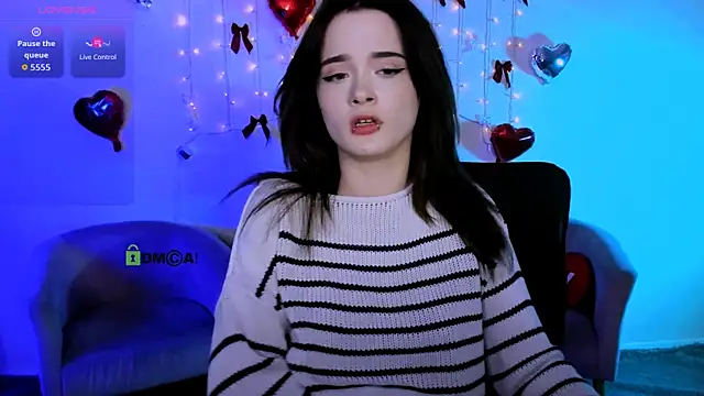 liana kisses online show from March 8, 2:04 am