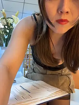 Efangfang online show from December 17, 9:57 am