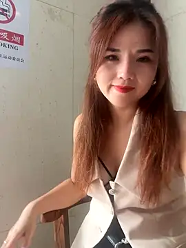 Snapshot of Efangfang chatting on September 10, 2:00 am Efangfang online show from September 10, 2:00 am
