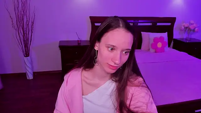 StaceySunny online show from April 15, 5:13 pm