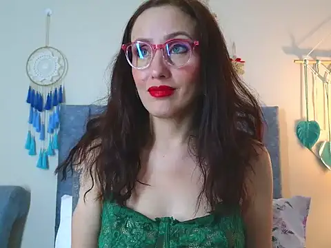 IberianMoonMK online show from November 29, 7:29 pm