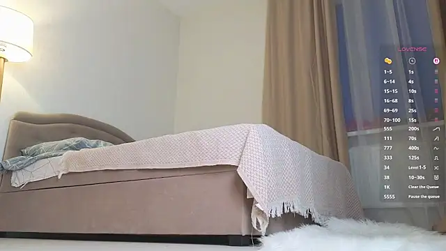 Tasha Miu online show from April 20, 6:11 pm