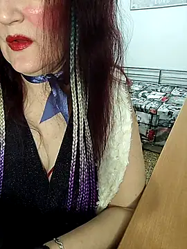 SabrinaXlovess online show from November 30, 6:01 pm