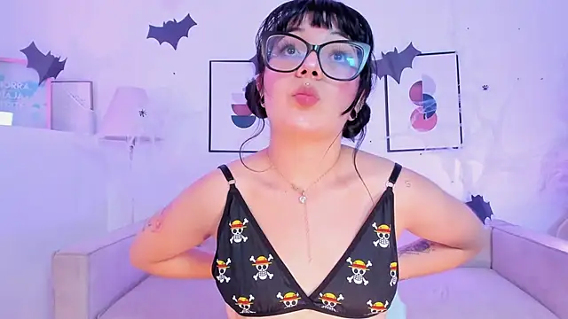 Sweet Namii online show from October 25, 9:32 pm