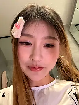 Momoever123456 online show from December 14, 1:50 pm