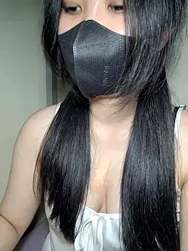 Athena20001 online show from February 5, 7:50 pm