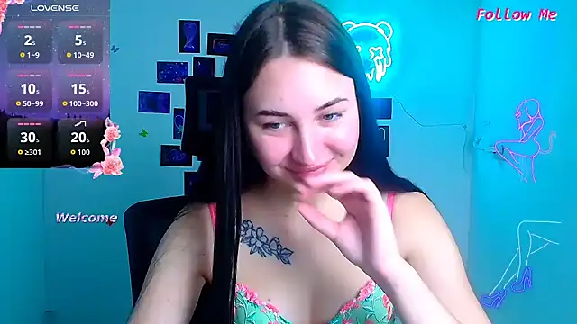 Jennifer Blum online show from November 19, 12:38 pm