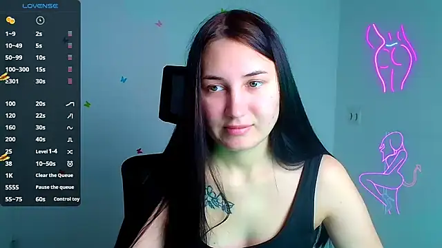 Snapshot of Jennifer_Blum chatting on October 11, 11:25 am Jennifer Blum online show from October 11, 11:25 am