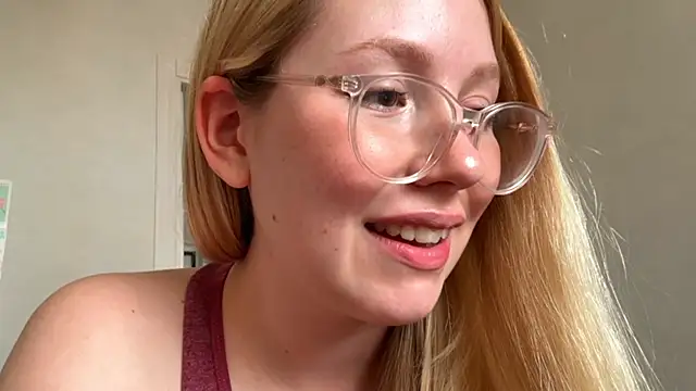 HoneyAudrey online show from September 19, 3:38 am