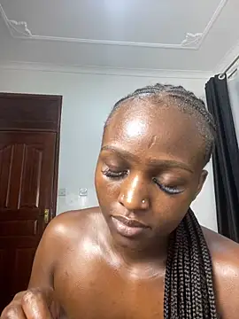 Curvixx online show from February 9, 9:50 pm