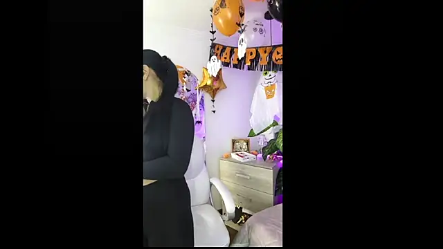 Camille jhonson online show from October 19, 11:23 am